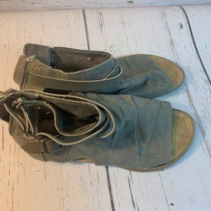 Zip back linen casual flat sandal shoe